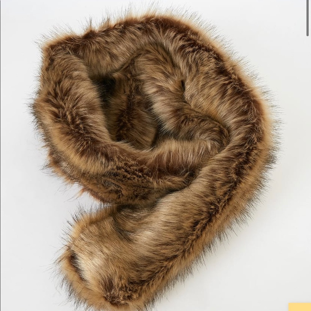 Lulus Never ending Brown Faux fur stole wrap